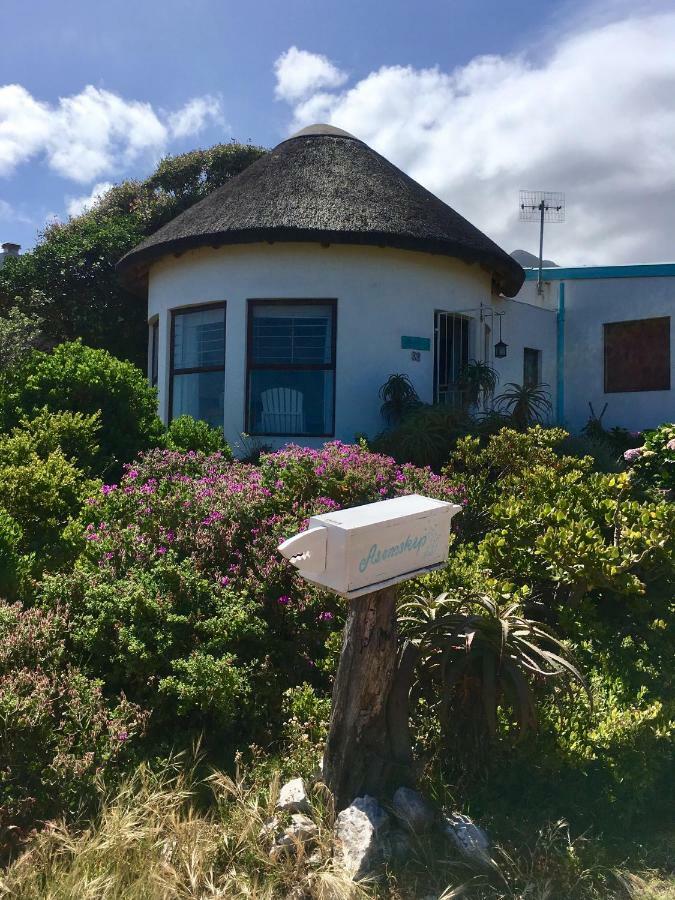 Rondawel With Sea View Lägenhet Kleinmond Exteriör bild